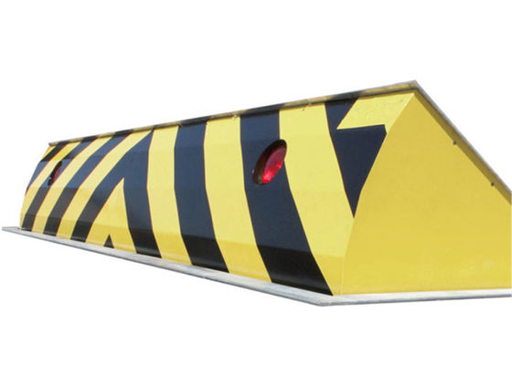 Hydraulischer Straßensperrer mit LED-Warnlicht und Öffnungsgeschwindigkeit von 3 Sekunden mit einer Kapazität von 100 Tonnen