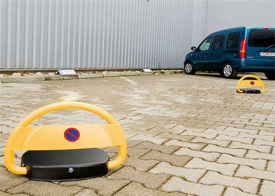 Fernsteuerbare Parksperre für Fahrzeuge mit DC6V-Nennspannung und 80 mm Absenkhöhe für sichere Parkplätze